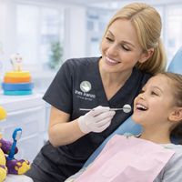 ODONTOPEDIATRÍA CLÍNICA DENTAL INÉS IRANZO ODONTOPEDIATRÍA CLÍNICA DENTAL INÉS IRANZO